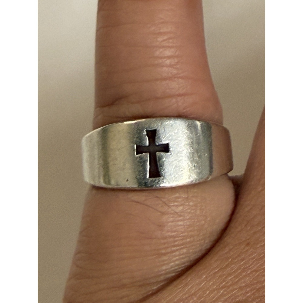 James Avery Sterling Silver Open Cross Ring Size 7